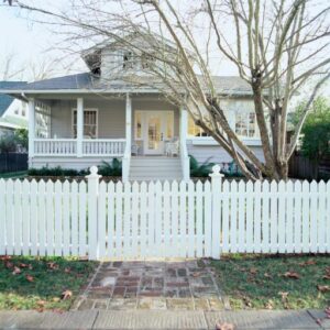 6 Front Yard Fence Ideas
