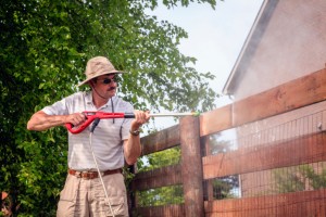 Fence maintenance